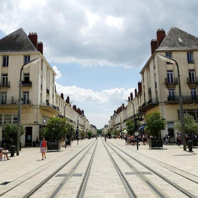 L'Intemporel - A 300M De La Gare De Tours Exterior photo
